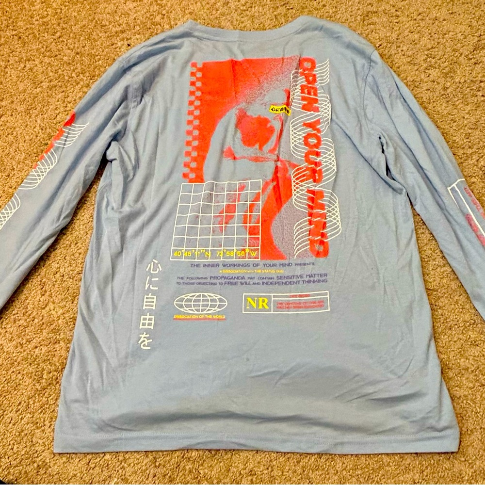 Sweatshirt